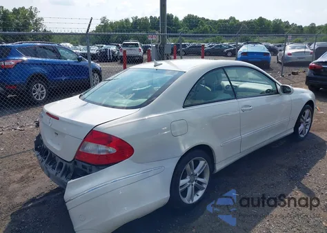 2008 Mercedes-Benz Clk 350 from USA, damaged, VIN WDBTJ56H18F240864